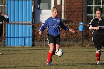 Bild 139 - Frauen Kellinghusen am 26.2.12